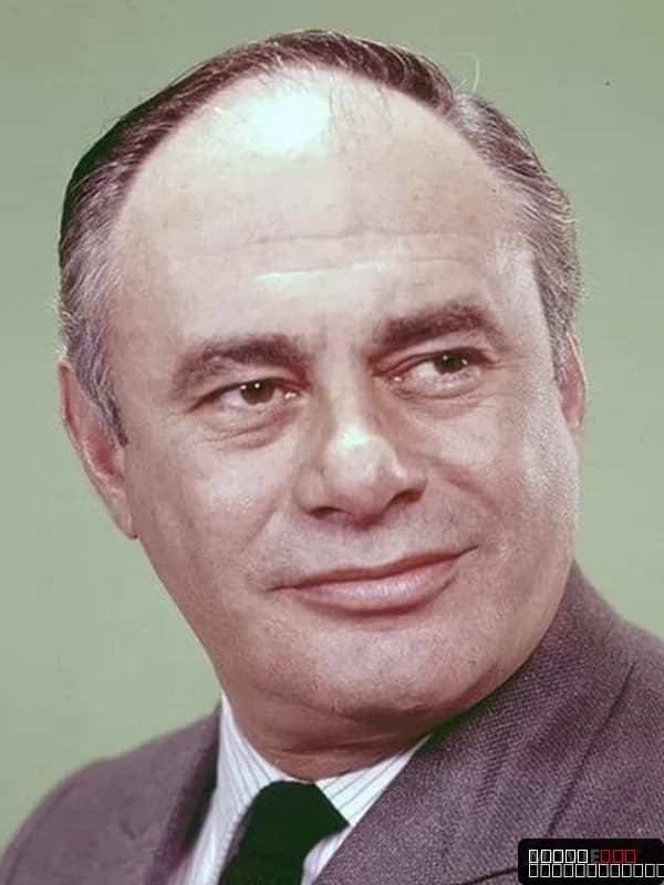 Martin Balsam