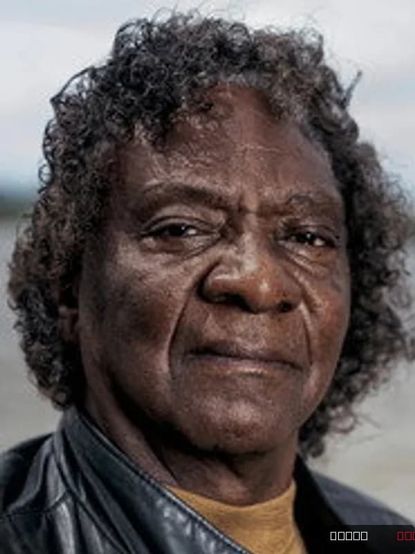 Melvin Davis