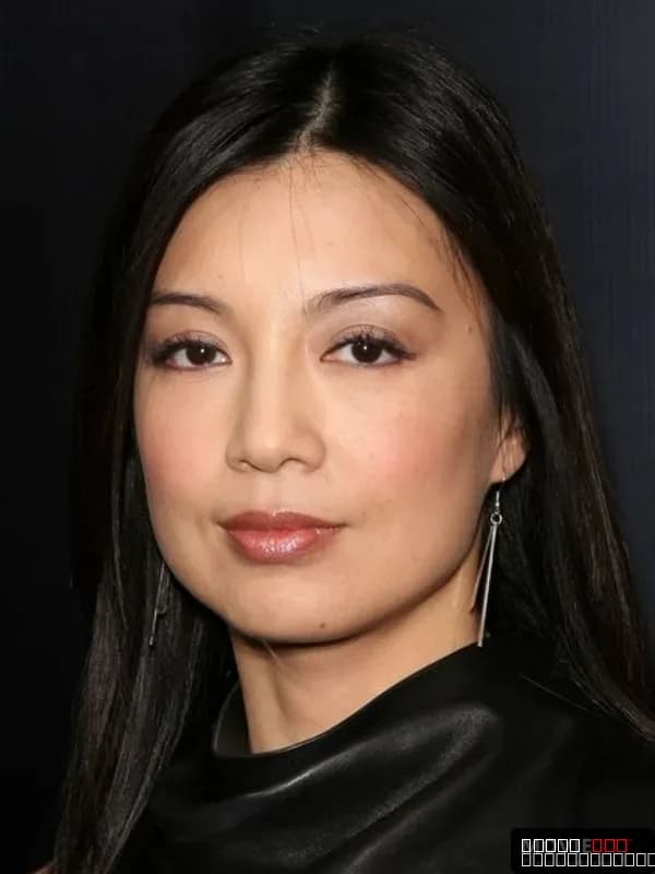 Ming-Na Wen