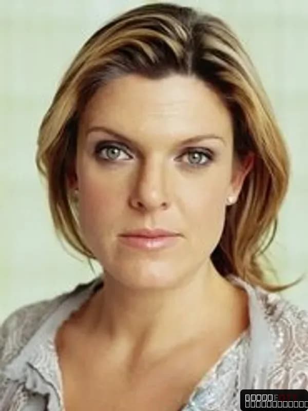 Molly Price