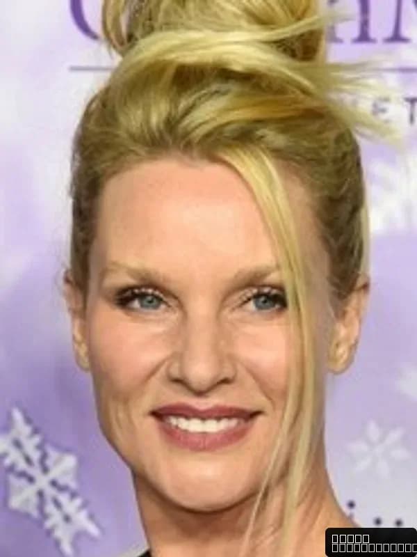 Nicollette Sheridan