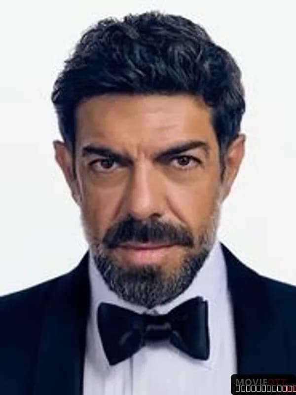 Pierfrancesco Favino