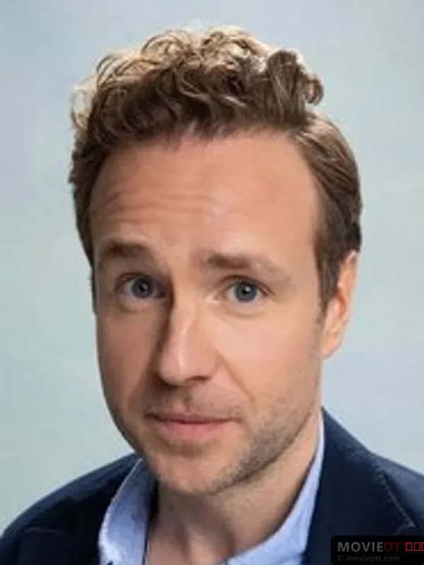 Rafe Spall