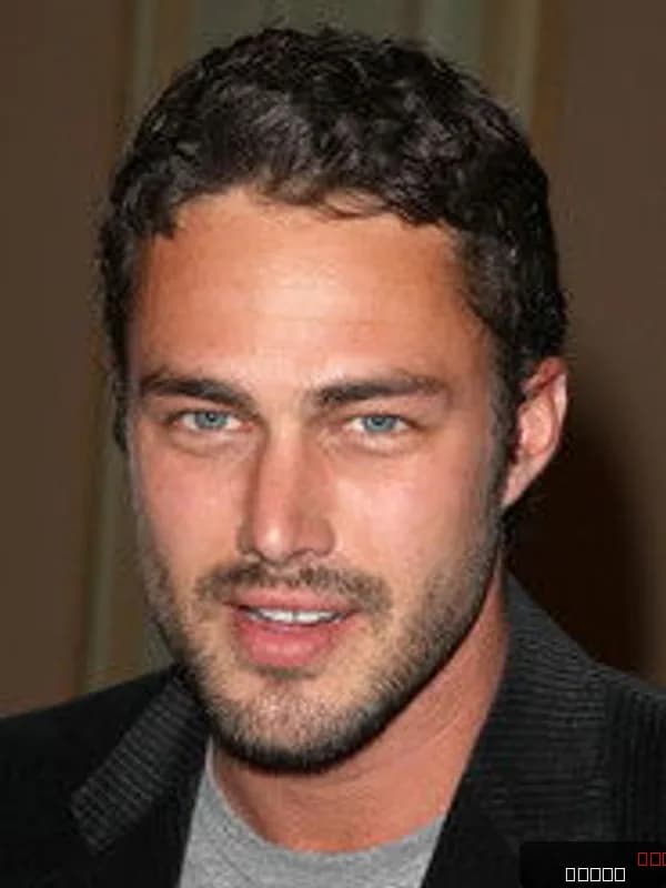 Taylor Kinney