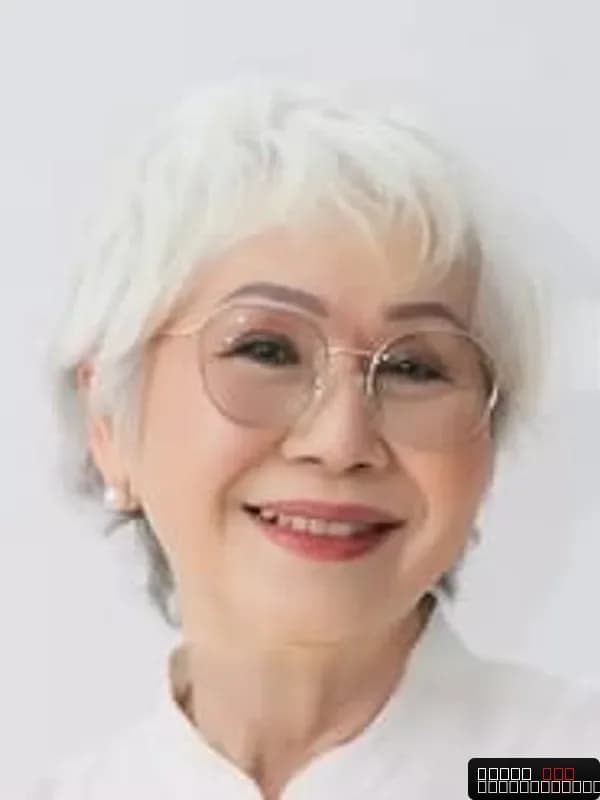Usha Seamkhum