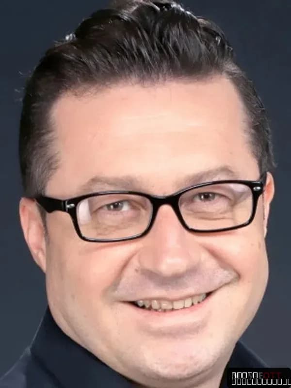 Zeki Eker